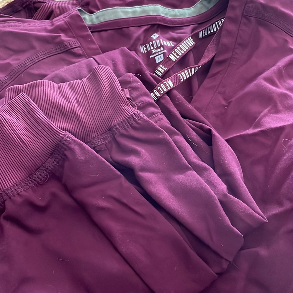 Scrub Set
